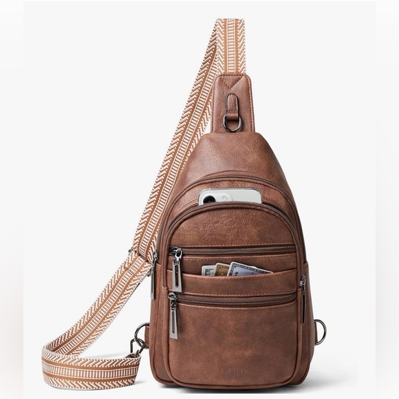 Leresas Handbags - NWT Women’s Stylish Brown Vegan Leather Crossbody Bag